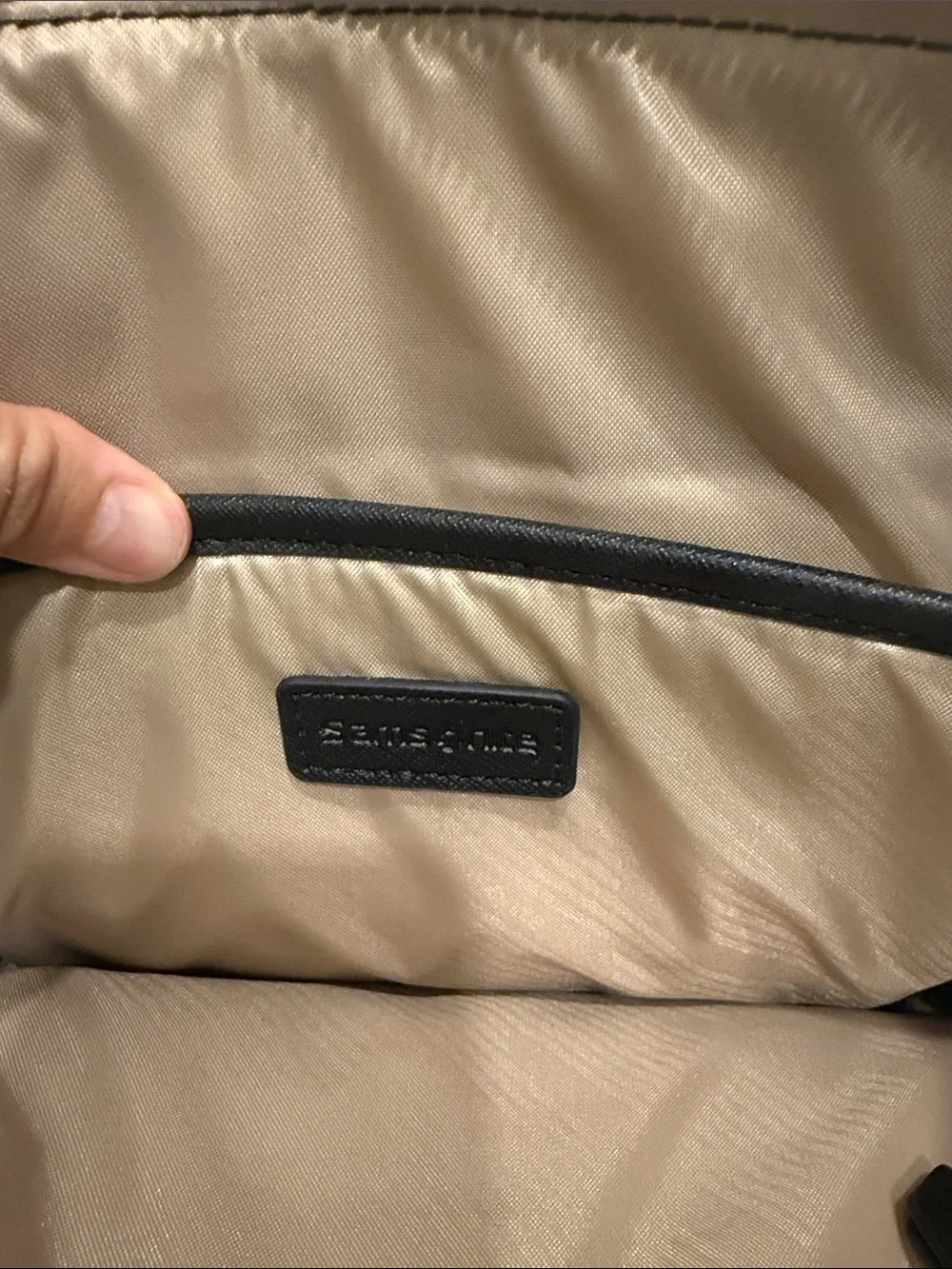 Samsonite Black Leather Backpack with Front Flap